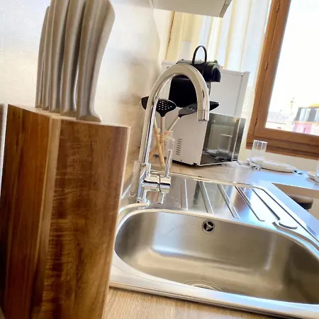 Le Wood, Entre Centre Et مير-لي-بان